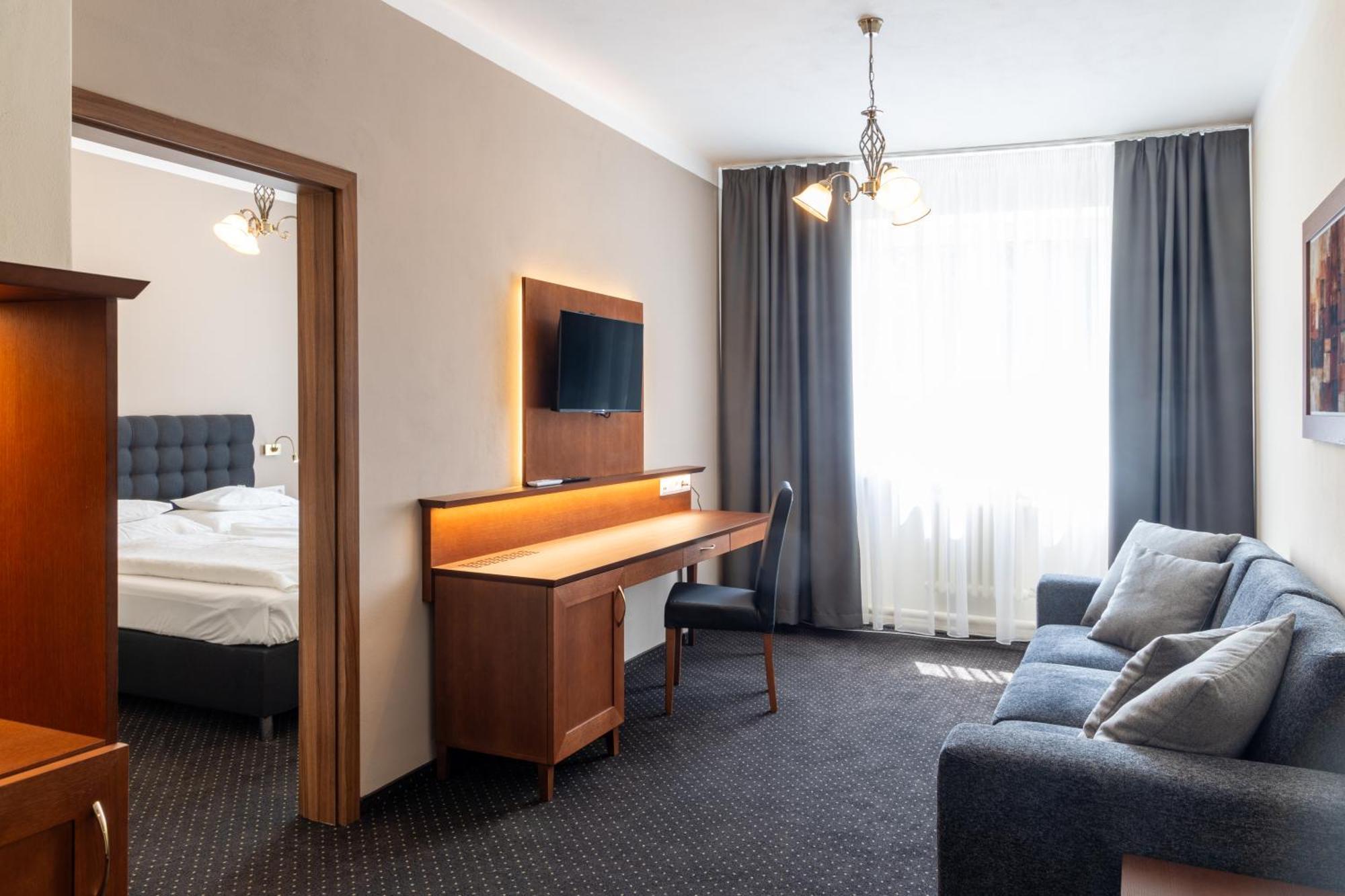 Hotel Polana Zvolen Ngoại thất bức ảnh